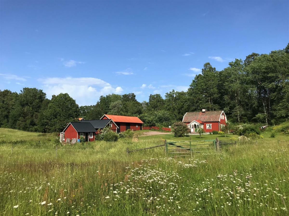 Bed and Breakfast Sjoebacken Gard Lerdala Exterior foto